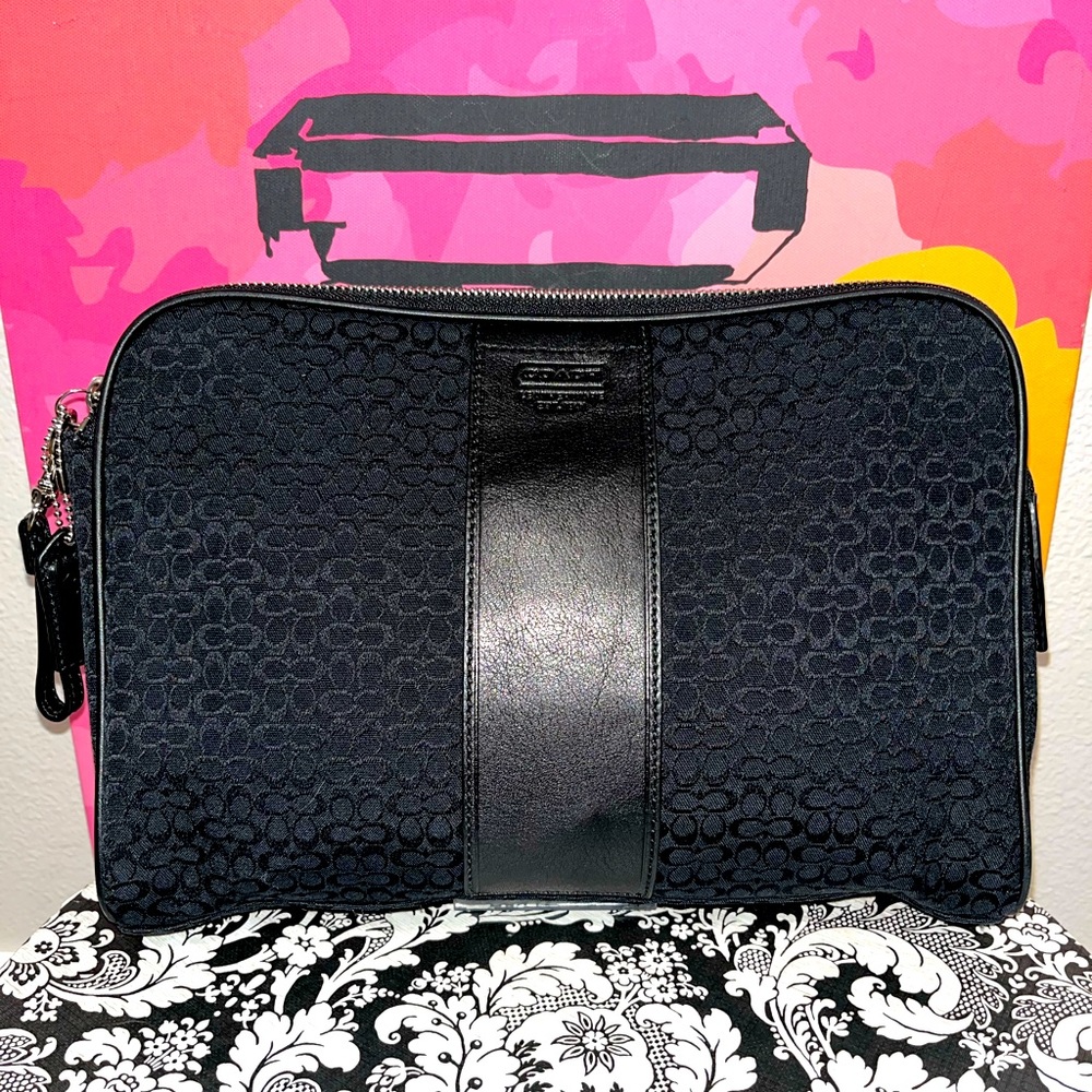 Coach Black Signature C Large Cosmetic Case Toiletry Travel Bag Unisex F05094